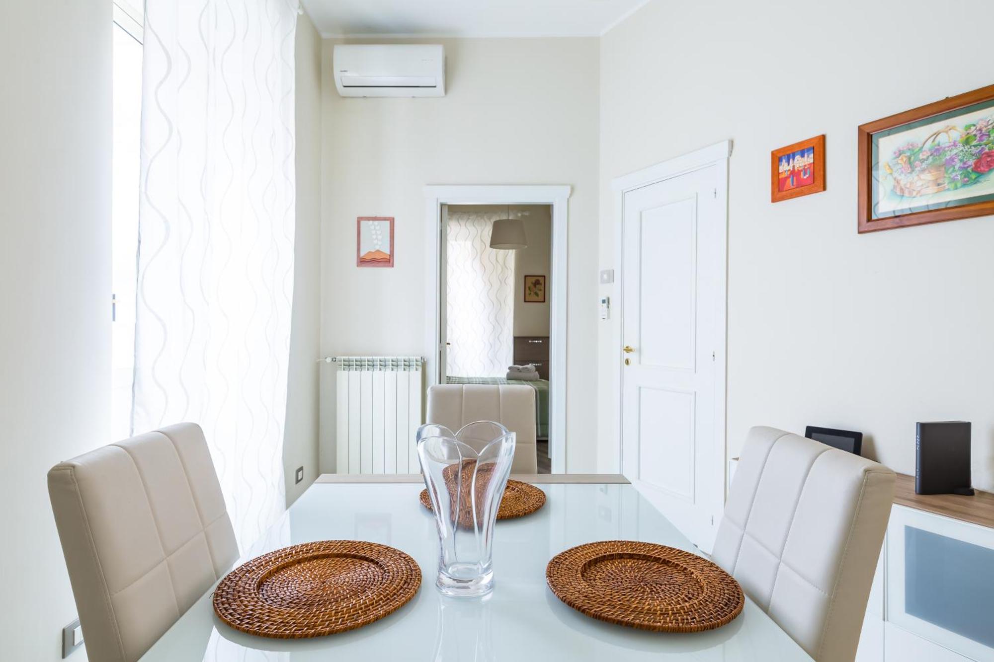 Napoli Heartbeat By Napoliapartments Buitenkant foto