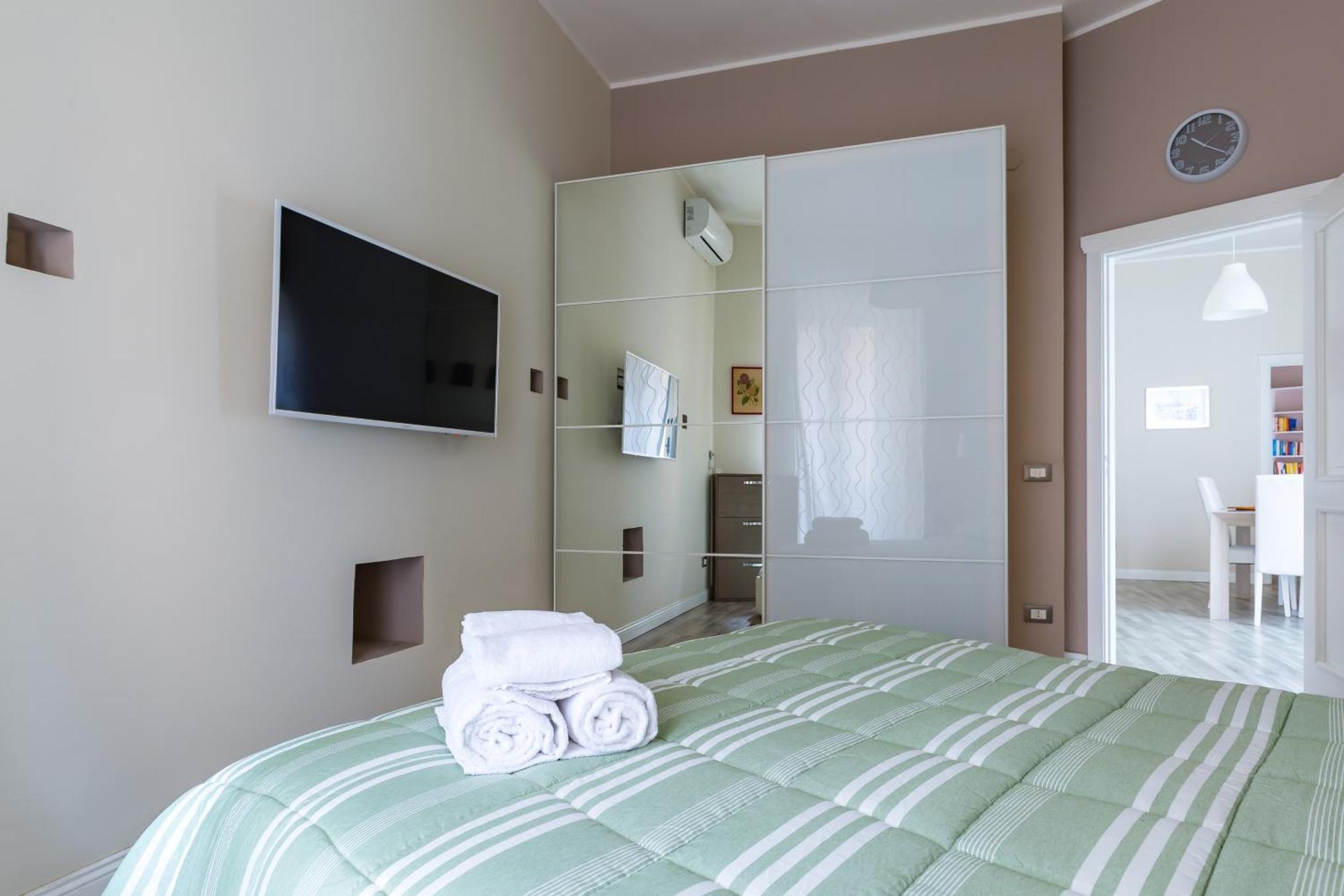 Napoli Heartbeat By Napoliapartments Buitenkant foto