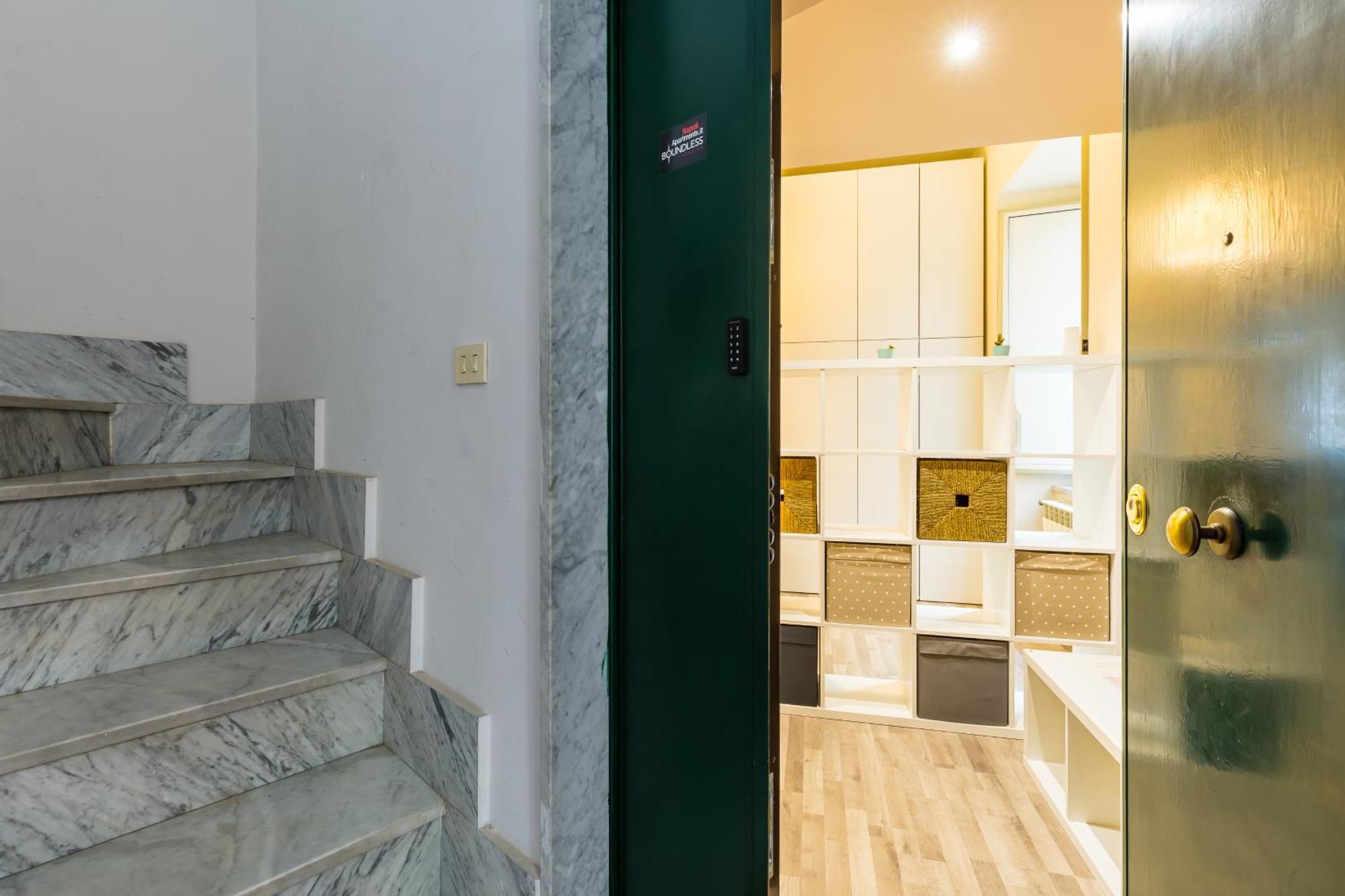 Napoli Heartbeat By Napoliapartments Buitenkant foto