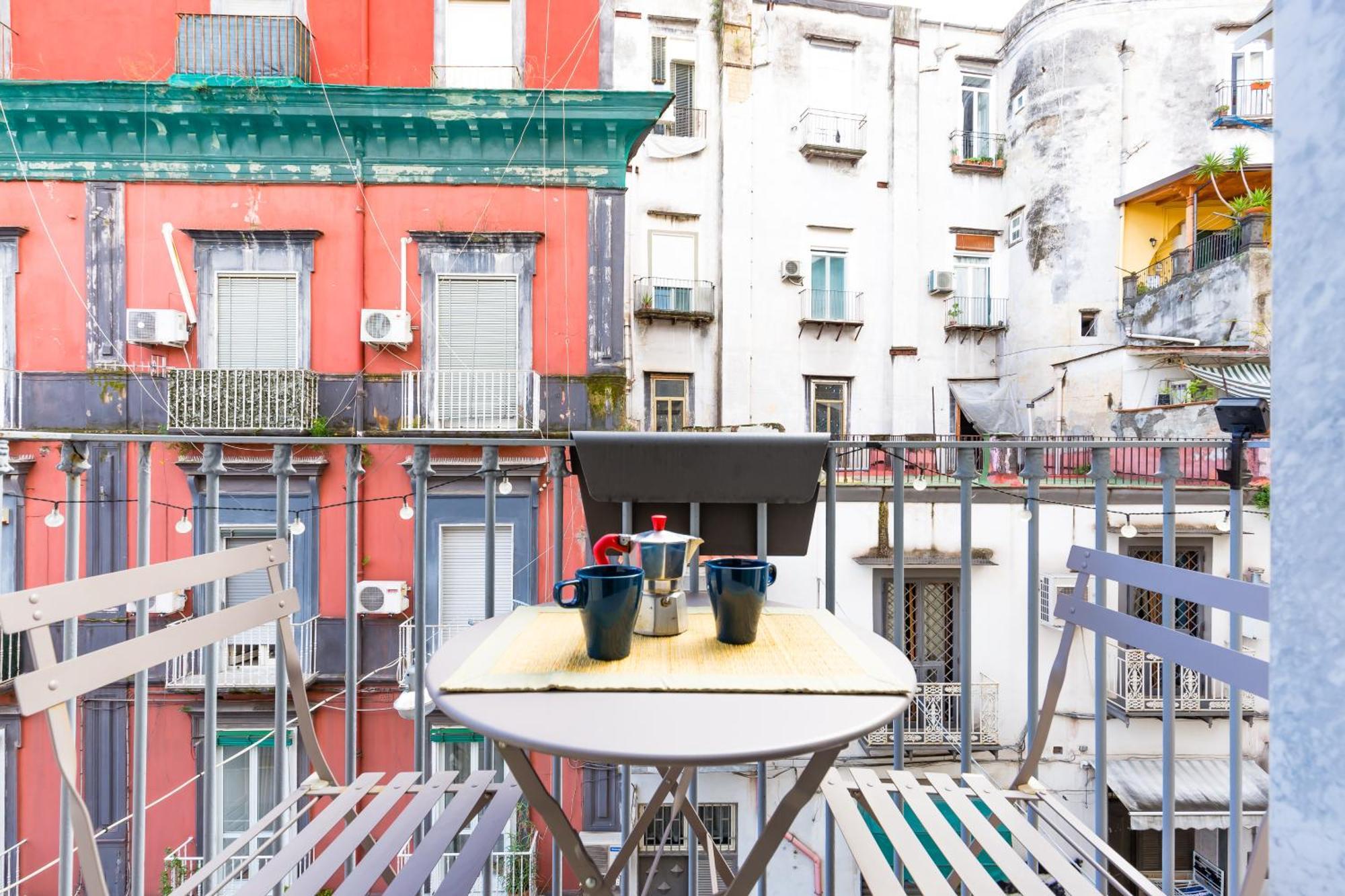 Napoli Heartbeat By Napoliapartments Buitenkant foto